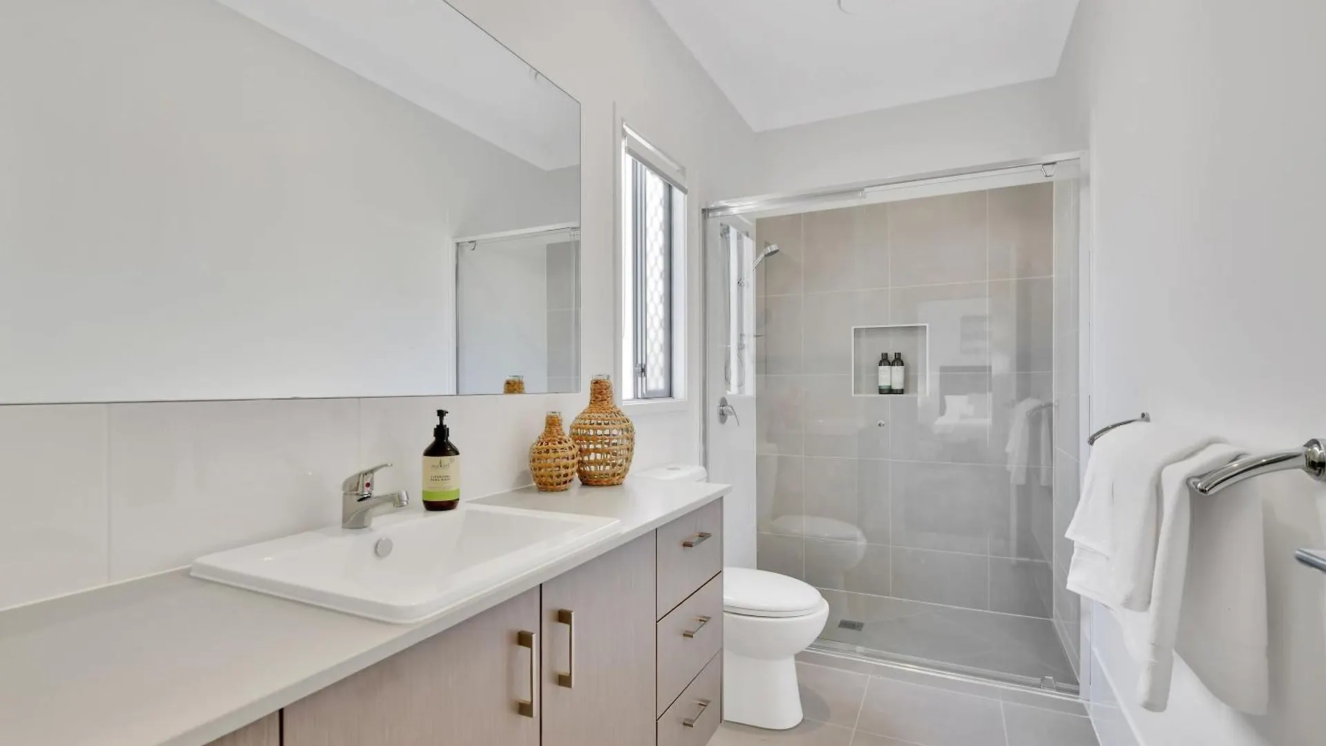 Chic Family Friendly 4Br Retreat Near Redcliffe Villa Scarborough