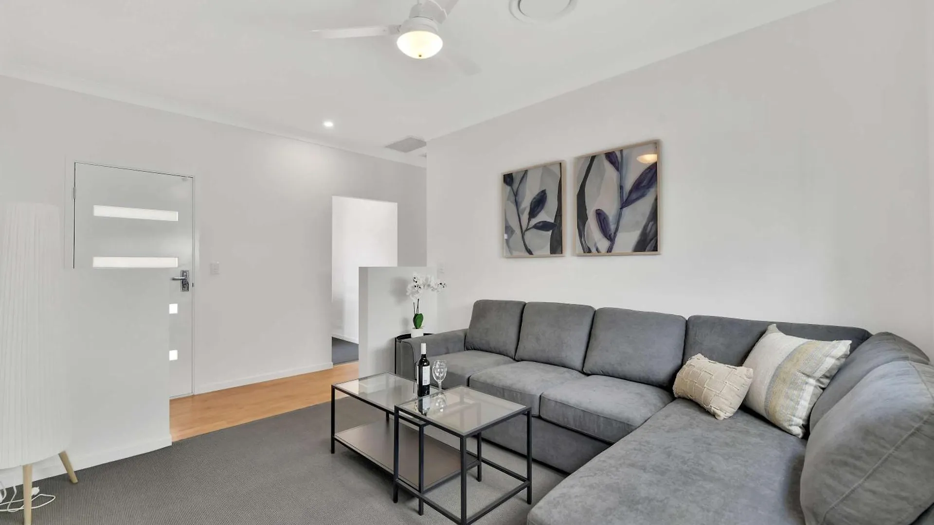 Holiday home Chic Family Friendly 4Br Retreat Near Redcliffe Villa Scarborough Australia