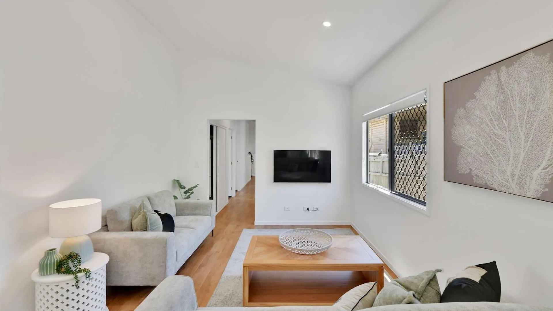 Holiday home Chic Family Friendly 4Br Retreat Near Redcliffe Villa Scarborough Australia