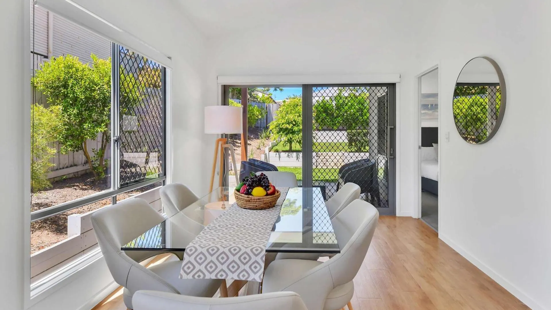 Chic Family Friendly 4Br Retreat Near Redcliffe Villa Scarborough